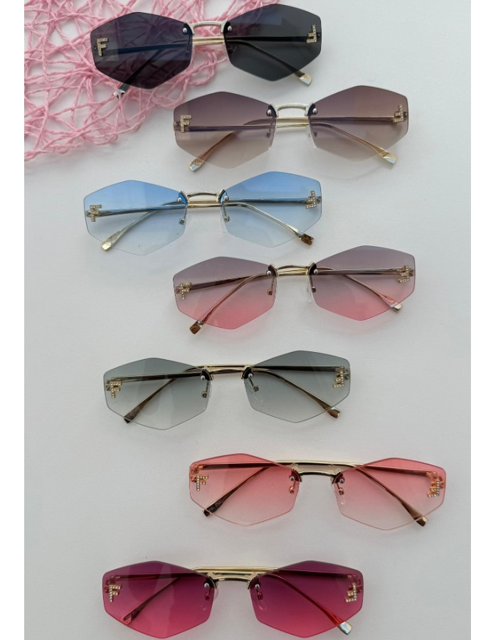 Óculos Hexagonal Fendi (haste metálica)