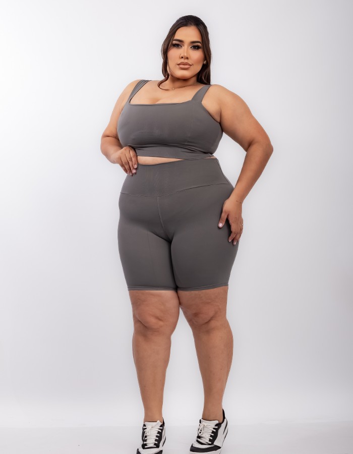 CONJUNTO SHORT POLIAMIDA BLACKOUT COM TOP DE ALÇA LARGA