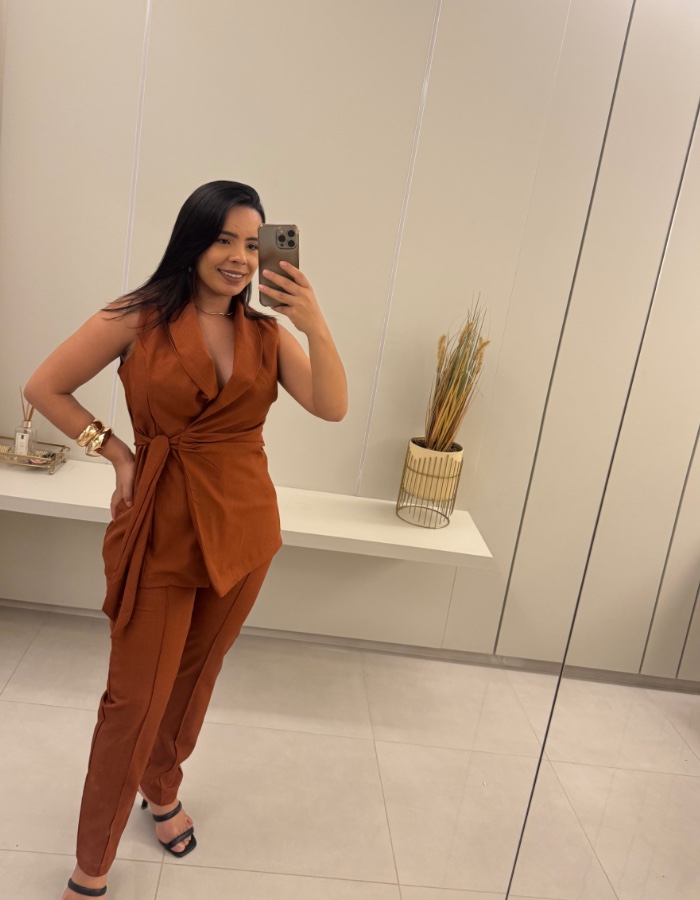 Conjunto Max colete Mariane 