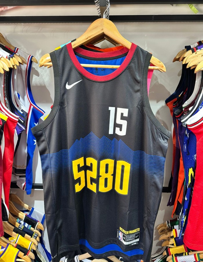 Denver Nuggets - jokic 15