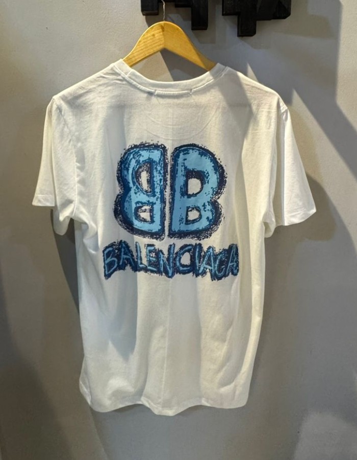 Produto tshirtbalenciagabran 0