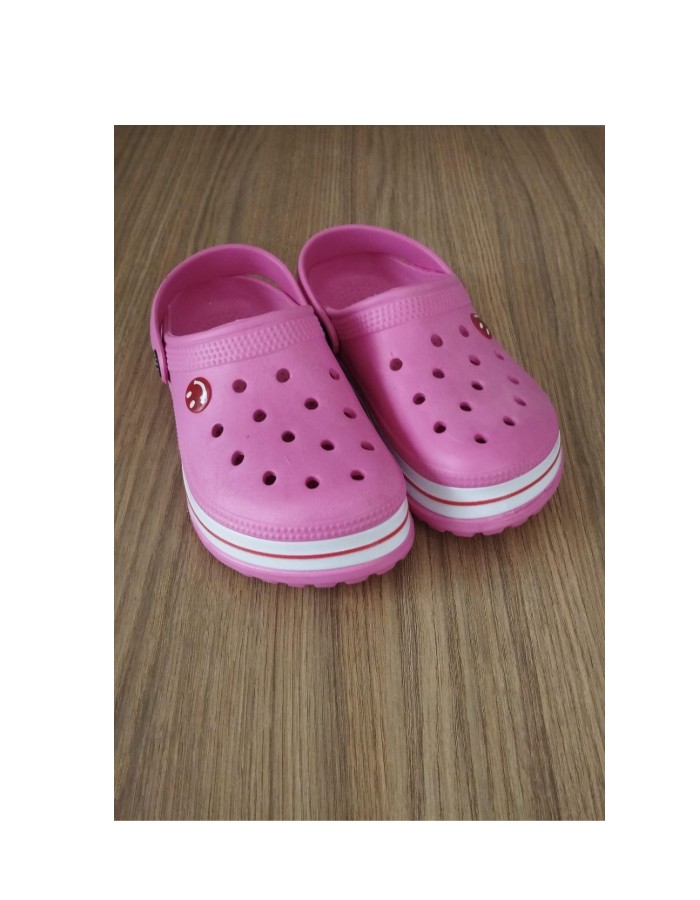 Crocs yvate