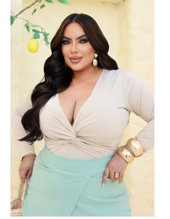 Bory Aluska mangas longas c/ detalhe nó 