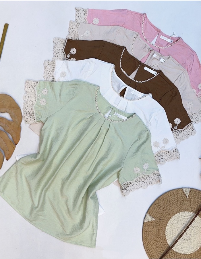 Blusa com detalhes bordado 