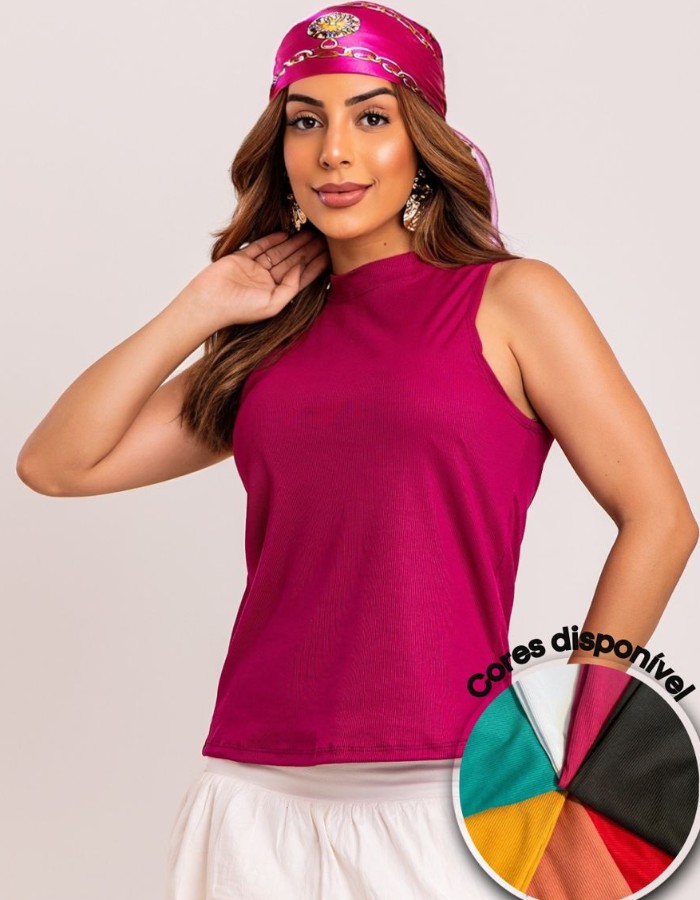 REGATA CANELADA COM GOLA