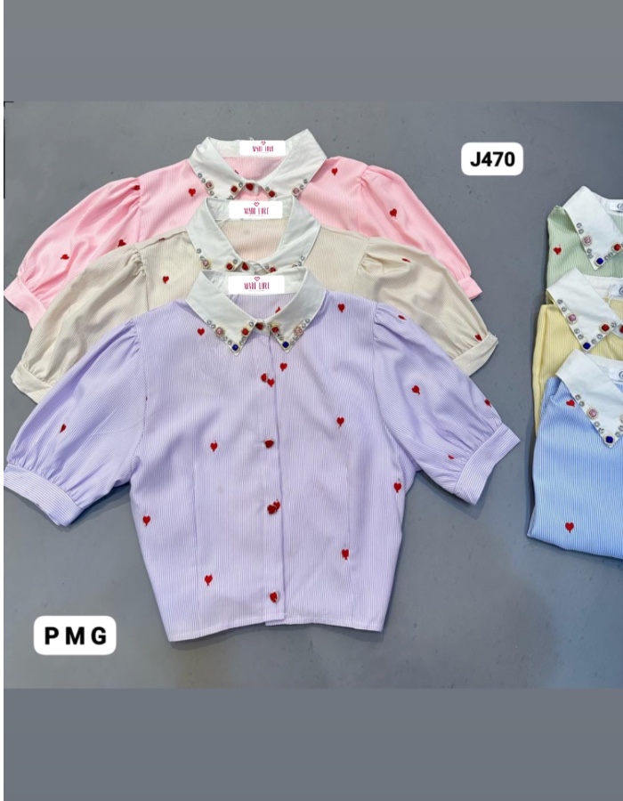 Semi croped polo love