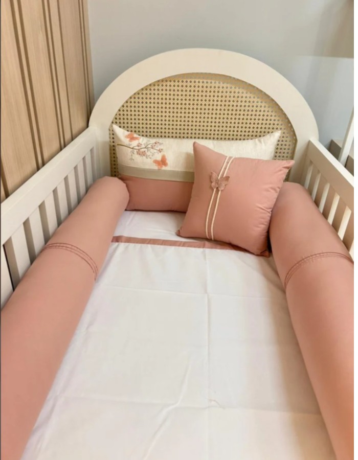 KIT BERÇO CERCADO PREMIUM RAMOS FAVO 6 PEÇAS