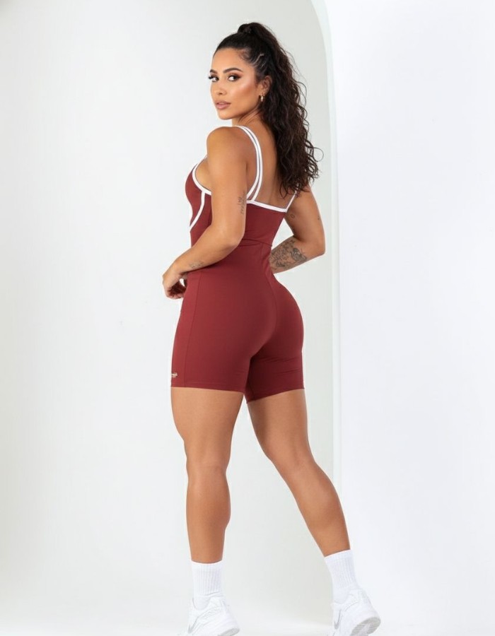 MACAQUINHO COM DETALHE NO BUSTO