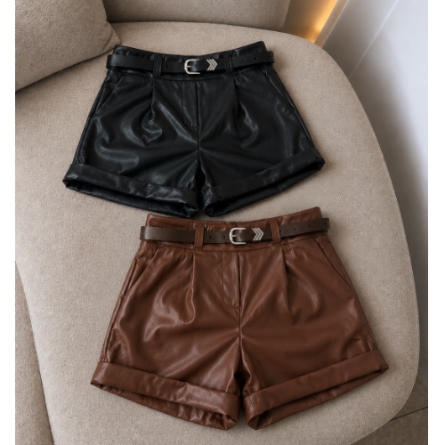SHORT COURO CARINA