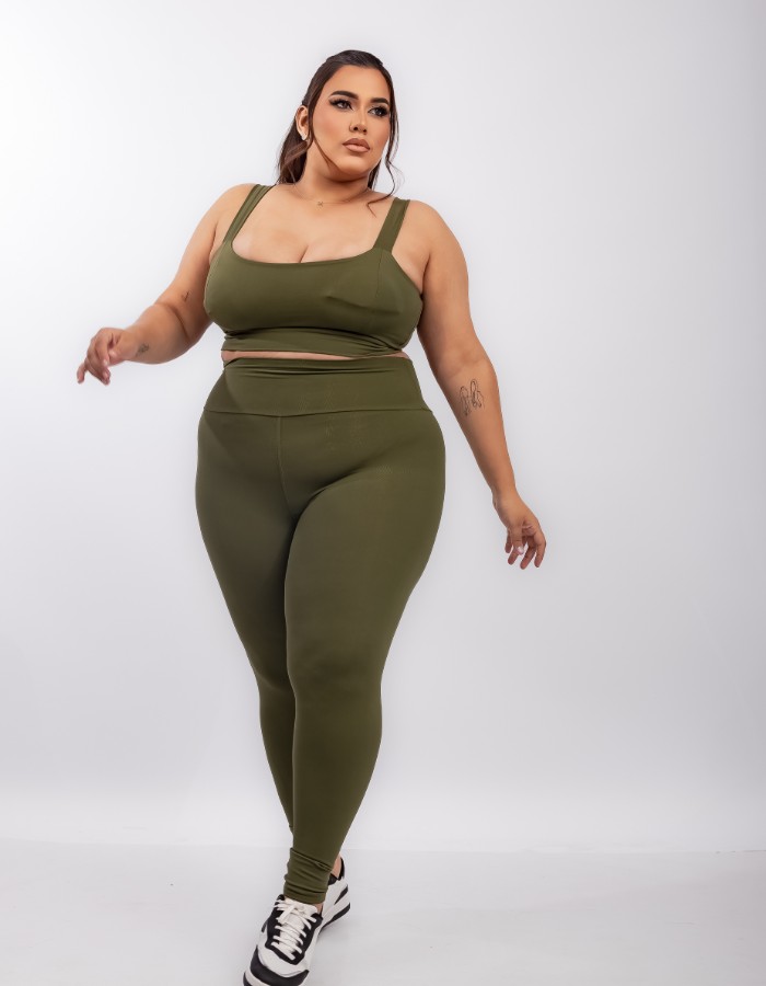 CONJUNTO CALÇA POLIAMIDA GRAMATURA 300 COM TOP DE ALÇAS LARGAS