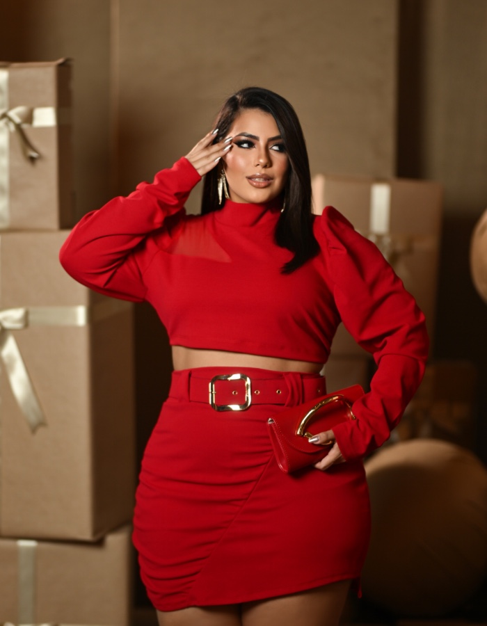 CONJUNTO LUXO SHORT SAIA C/ SAIA ATRAS 