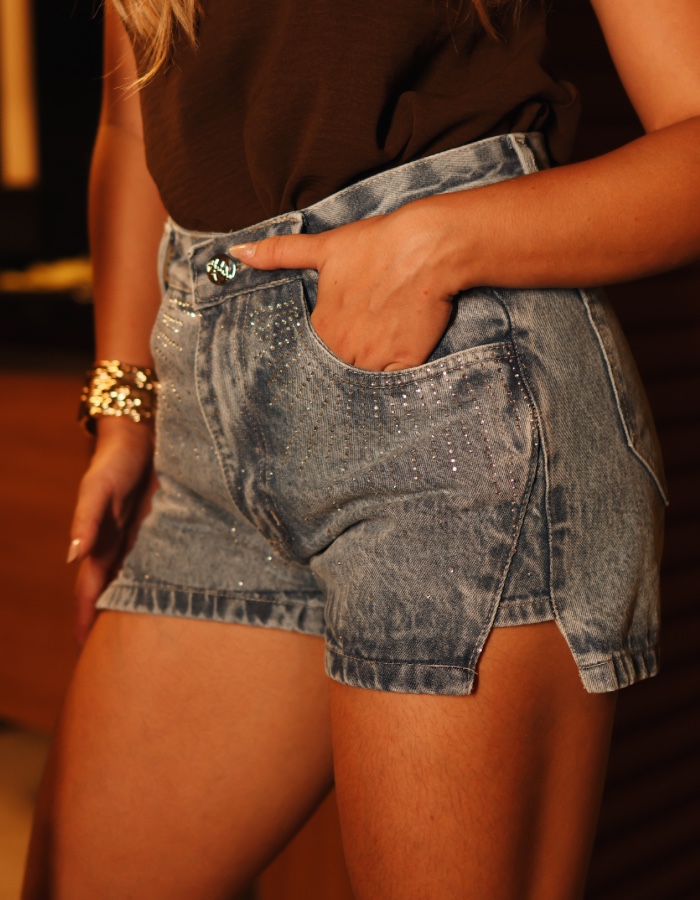SHORT ELLO GLOW