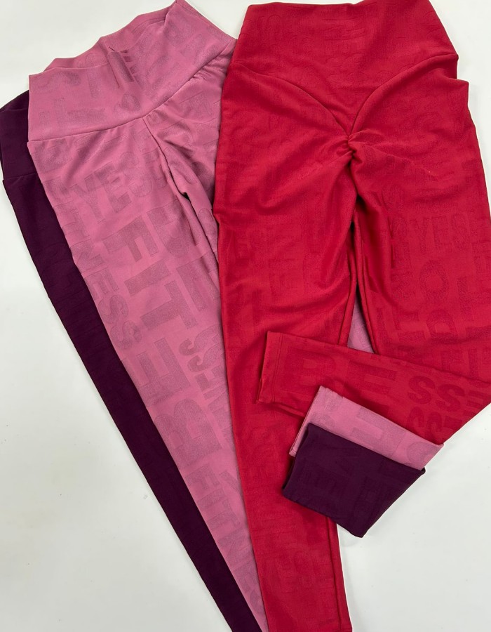 CALÇA EMPINA BUMBUM CORAÇÃO EM JAQUARD