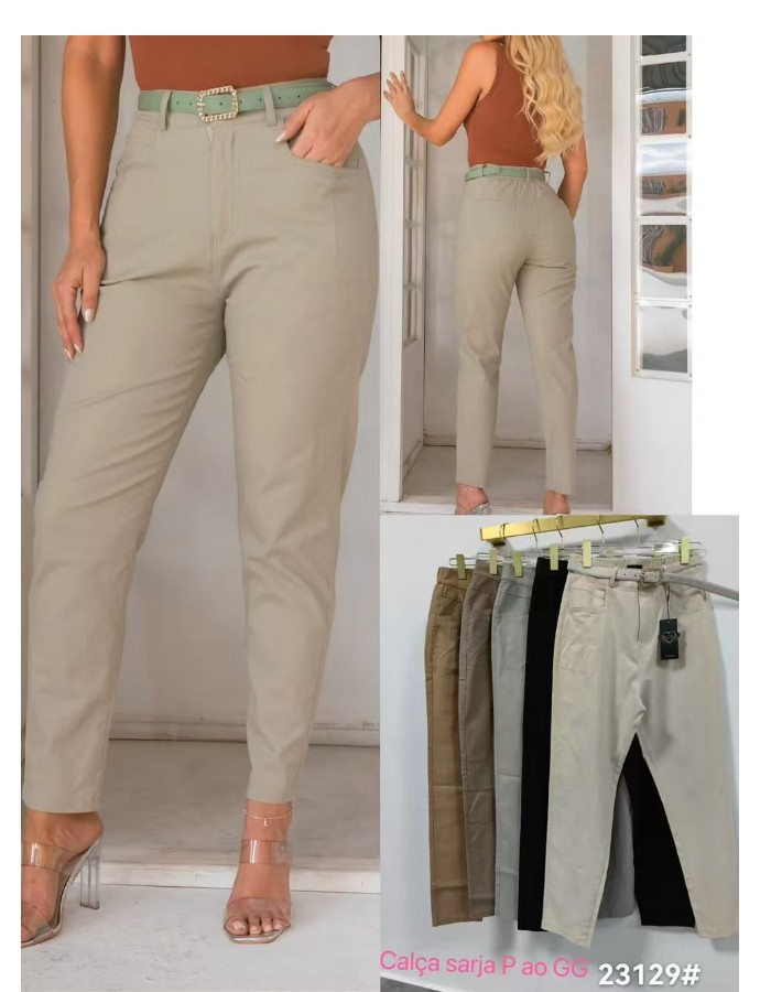 CALÇA SARJA C/ CINTO COR DA PEÇA