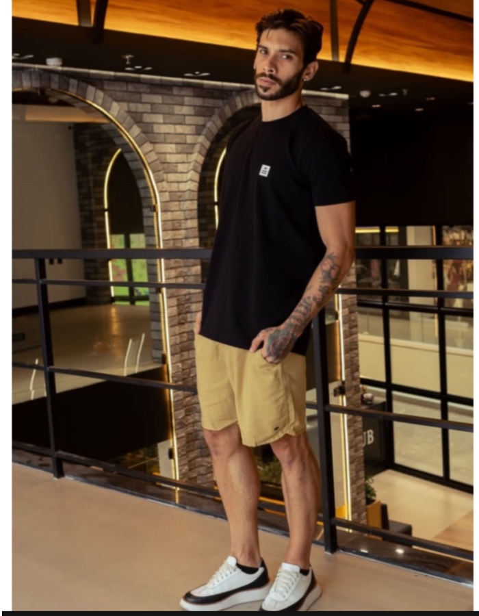 BLUSA CILVICK PRETA (Copia)