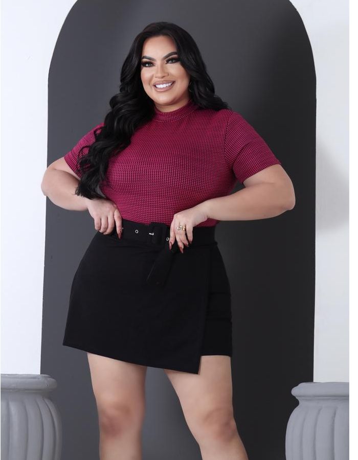 Blusa básica gola alta