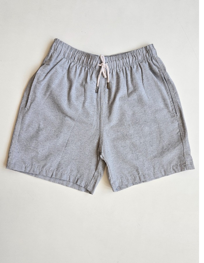 Short Mauricinho em Linho - cinza claro