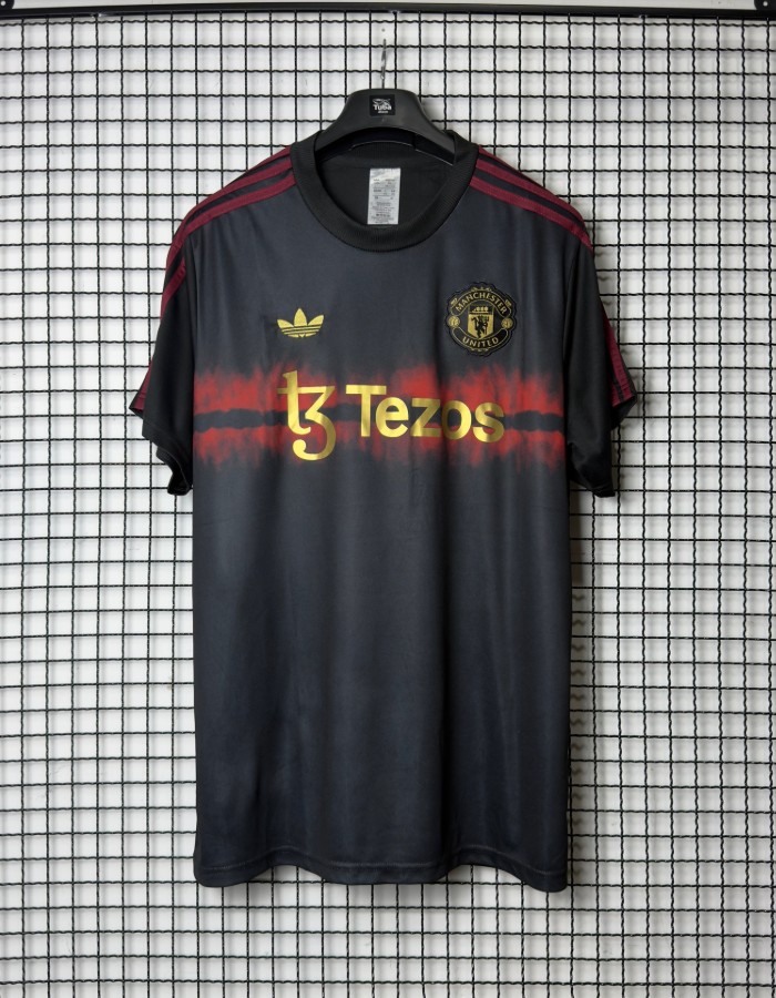 MANCHESTER UNITED - 25/26 - III