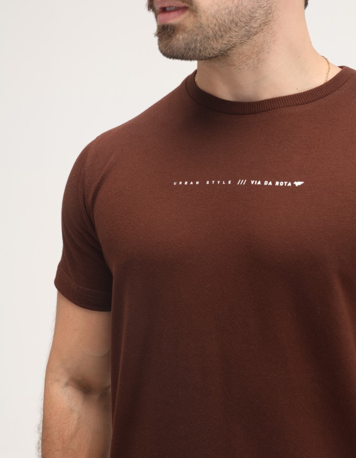 T-SHIRT DIFERENCIADA C-ESTAMPA