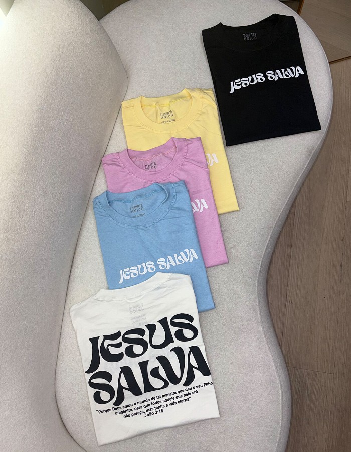 T-SHIRT JESUS SALVA
