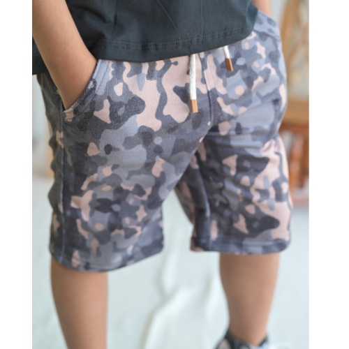 Bermuda moletom estampada