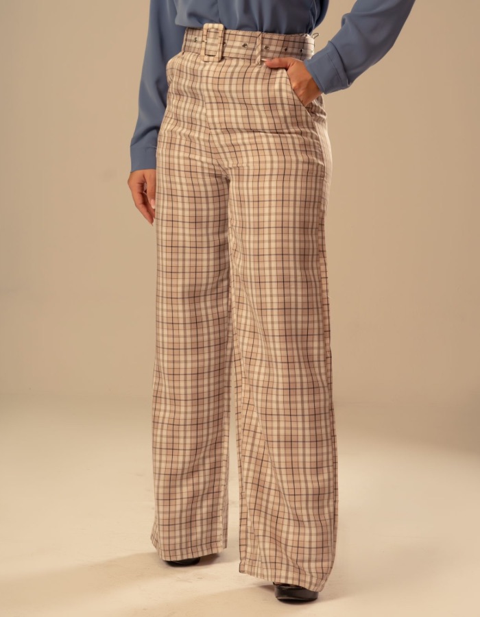 Calça xadrez 