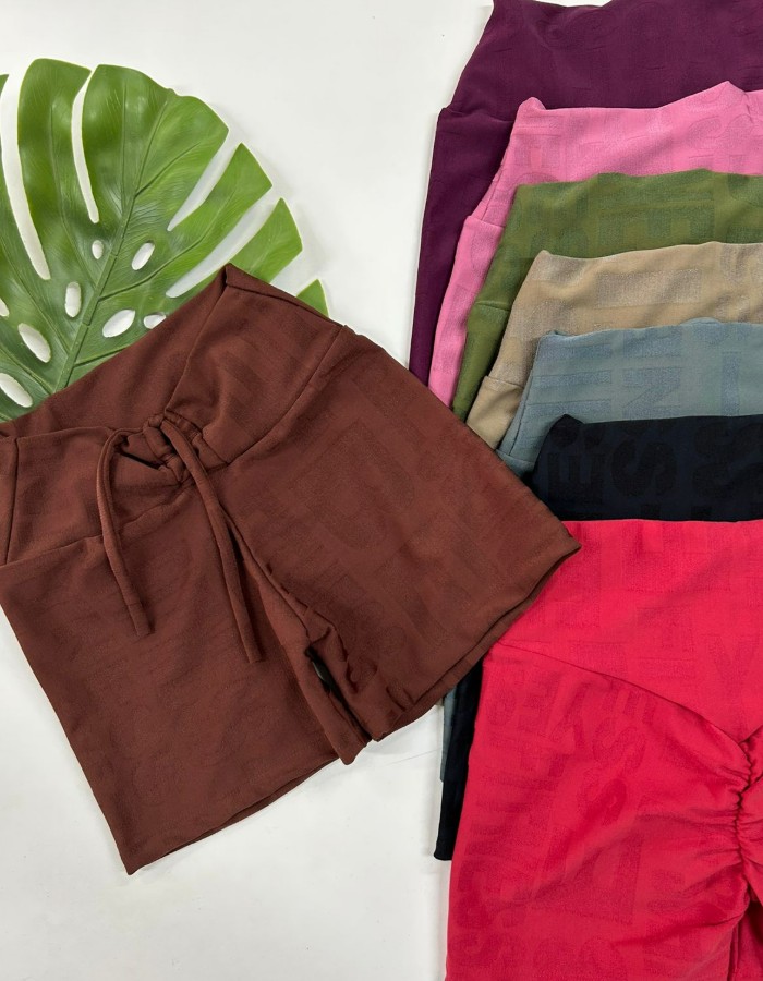 SHORT EMPINA BUMBUM FRANZIDO EM JACKARD PREMIUN