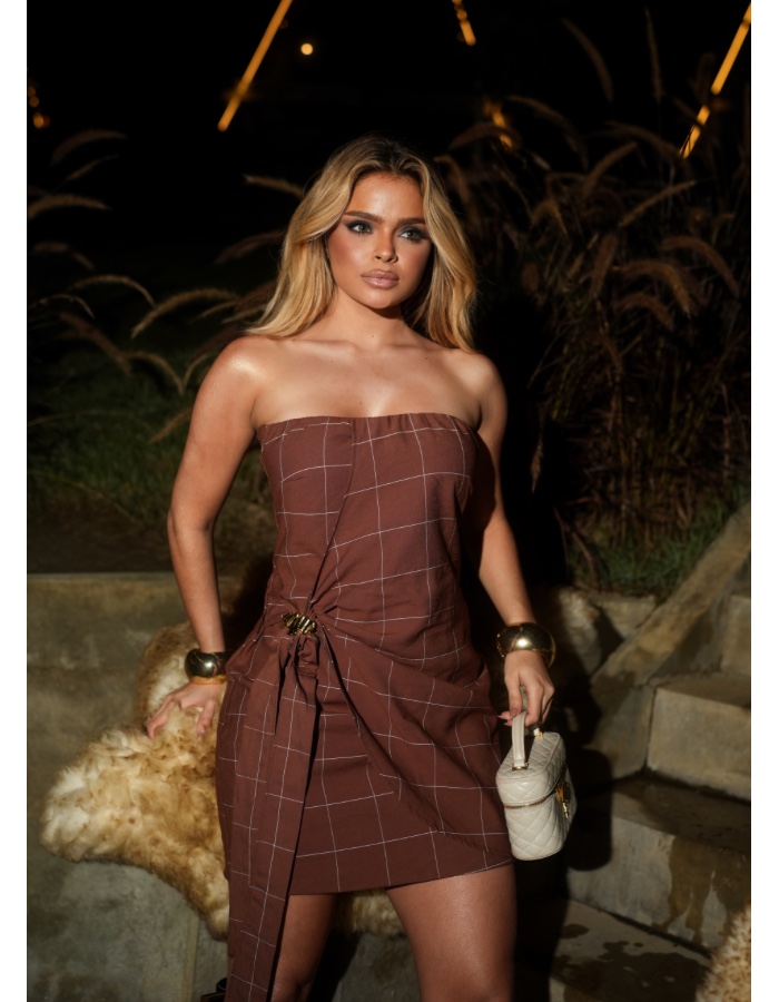 Vestido em marrant xadrez