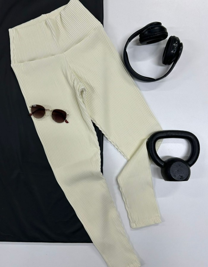 CALÇA COS ALTO EM CANELADO DE POLIAMIDA