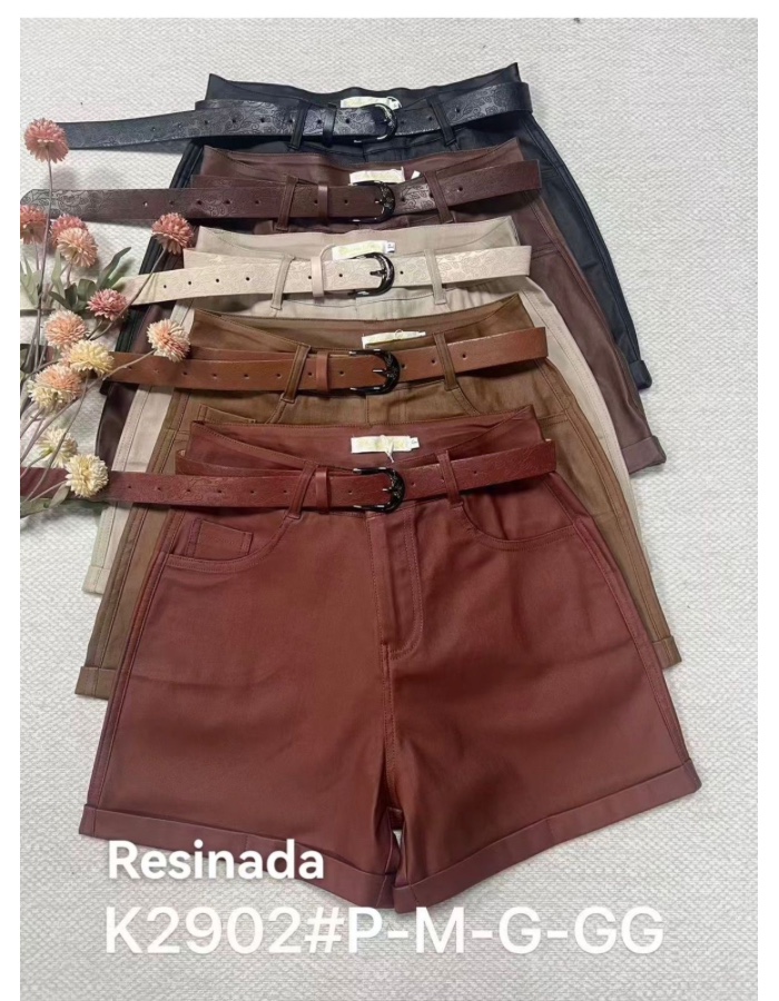 SHORT RESINADO COM CINTO