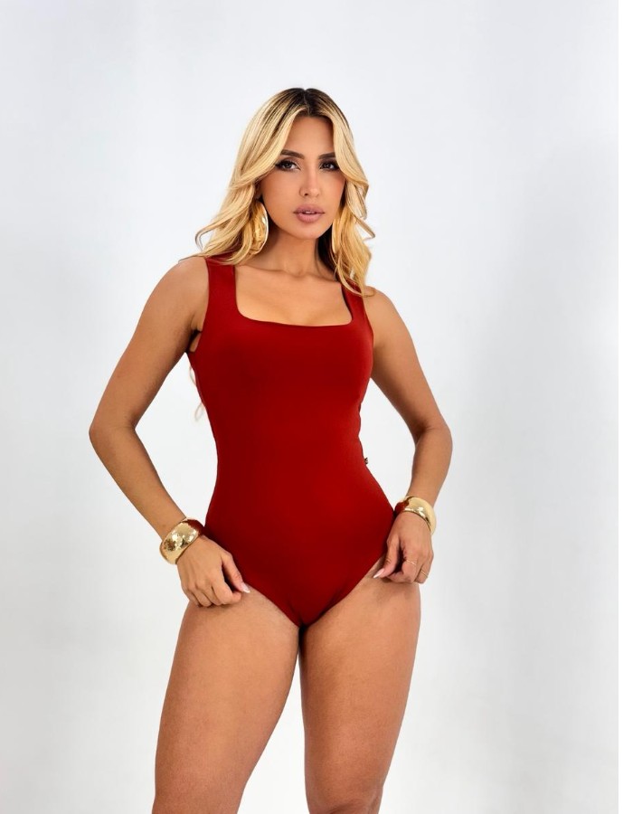 BODY EM POLIAMIDA PREMIUM C/ FECHO DE BOTÃO DE PRESSÃO