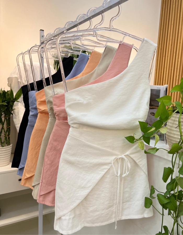 Conjunto Aniely ( saia atrás e forrado com shortinho)