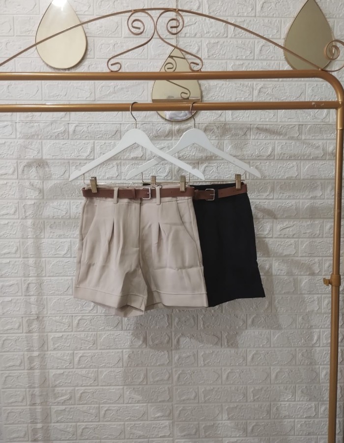 SHORT MEIA COXA ALFAIATARIA COM CINTO 