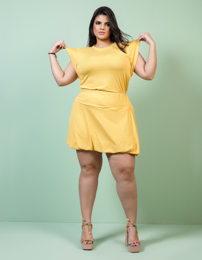 Blusa estilo muscle tee