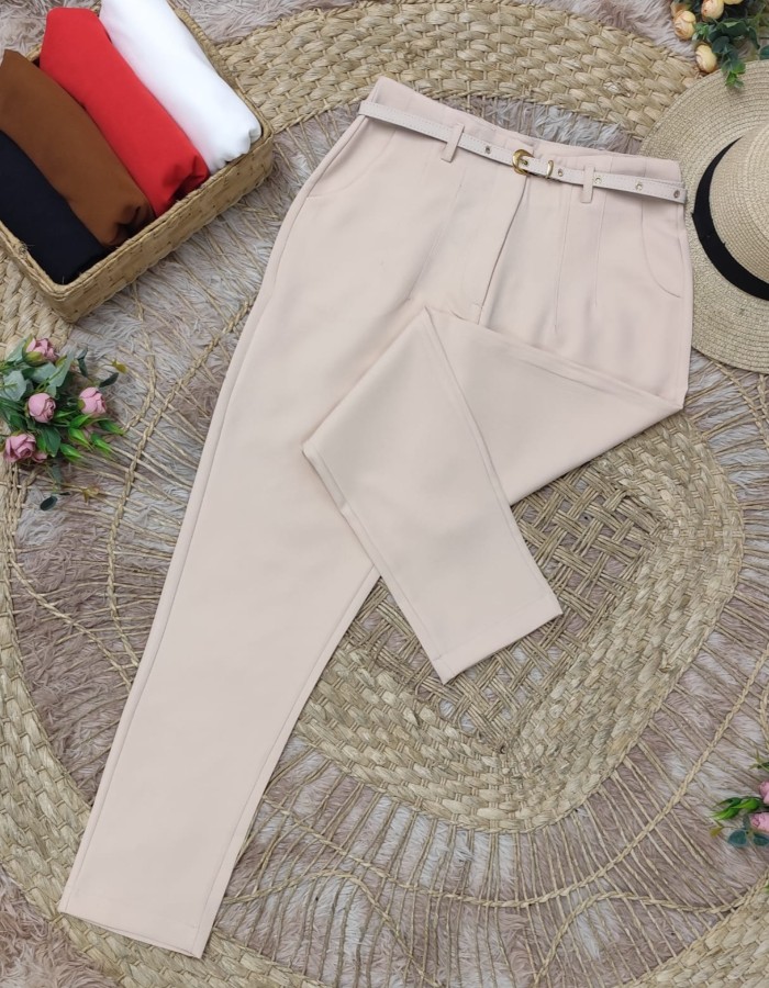 CALÇA LISA ALFAIATARIA C/ CINTO COR DA PEÇA