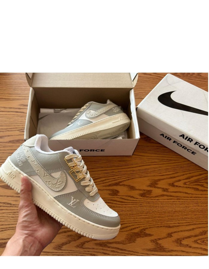 Tênis Louis Vuitton