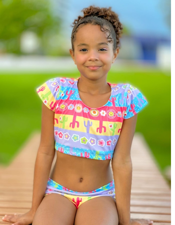 CONJUNTO CROPPED INFANTIL COM MANGA CURTA
