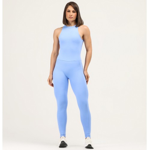 MACACÃO TECIDO LISO EMPINA BUMBUM