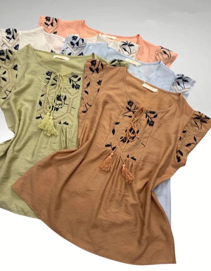 Blusa regata com bordado e amarração 