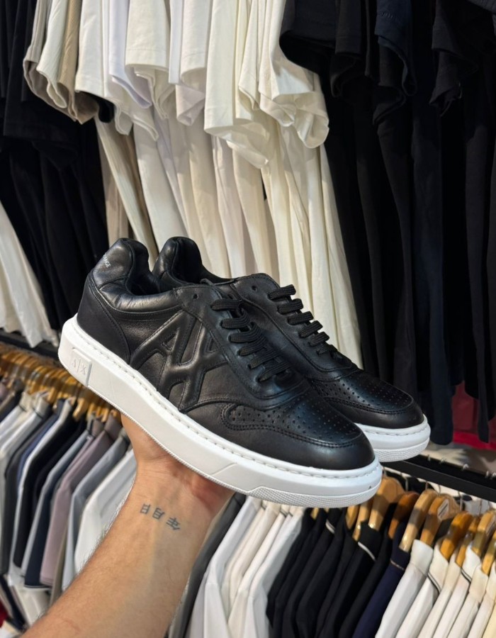 Armani Preto com Branco 