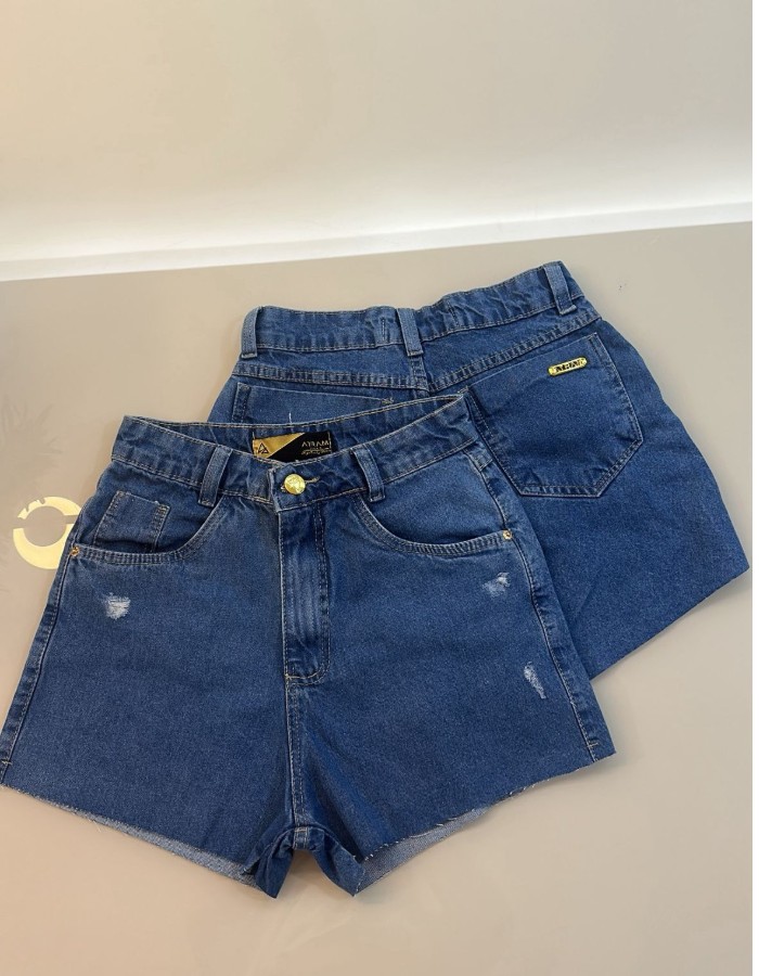 SHORT JEANS COM PUÍDO