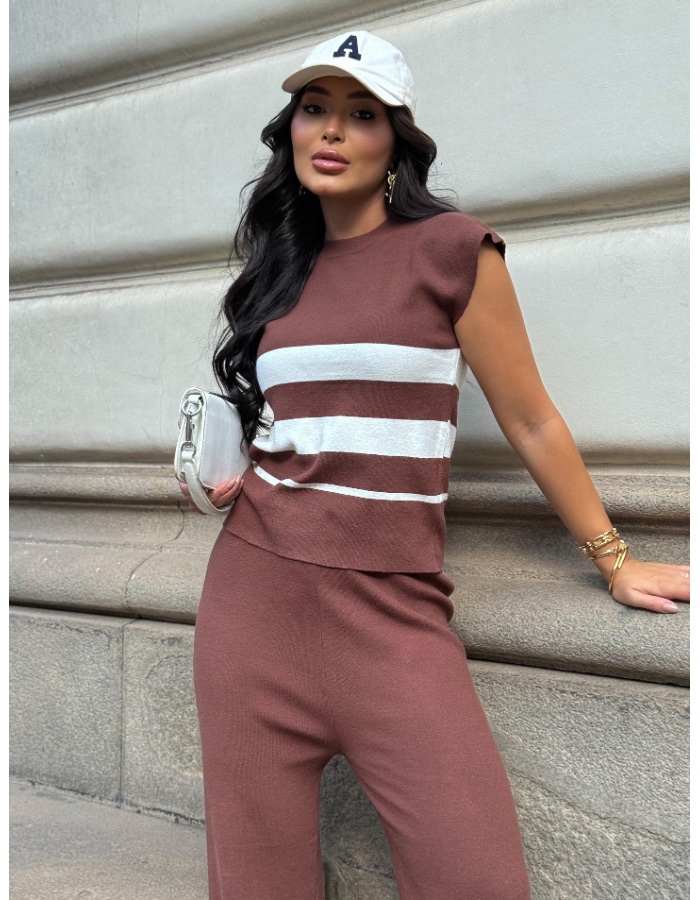 CONJUNTO MODAL REGATA LISTRAS