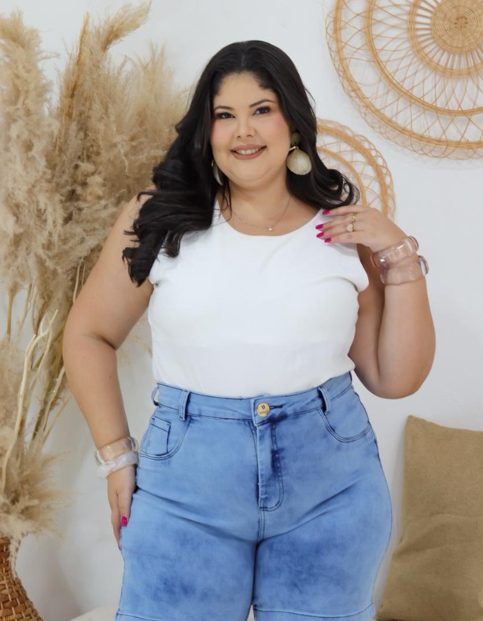 SHORTS PLUS SIZE COM LYCRA