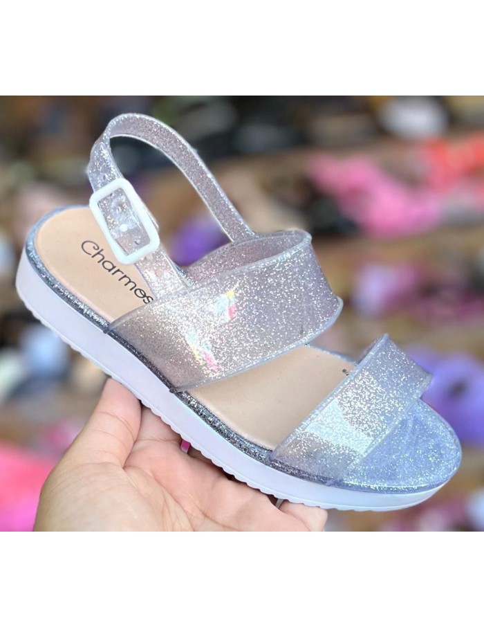 Sandália charmosinha