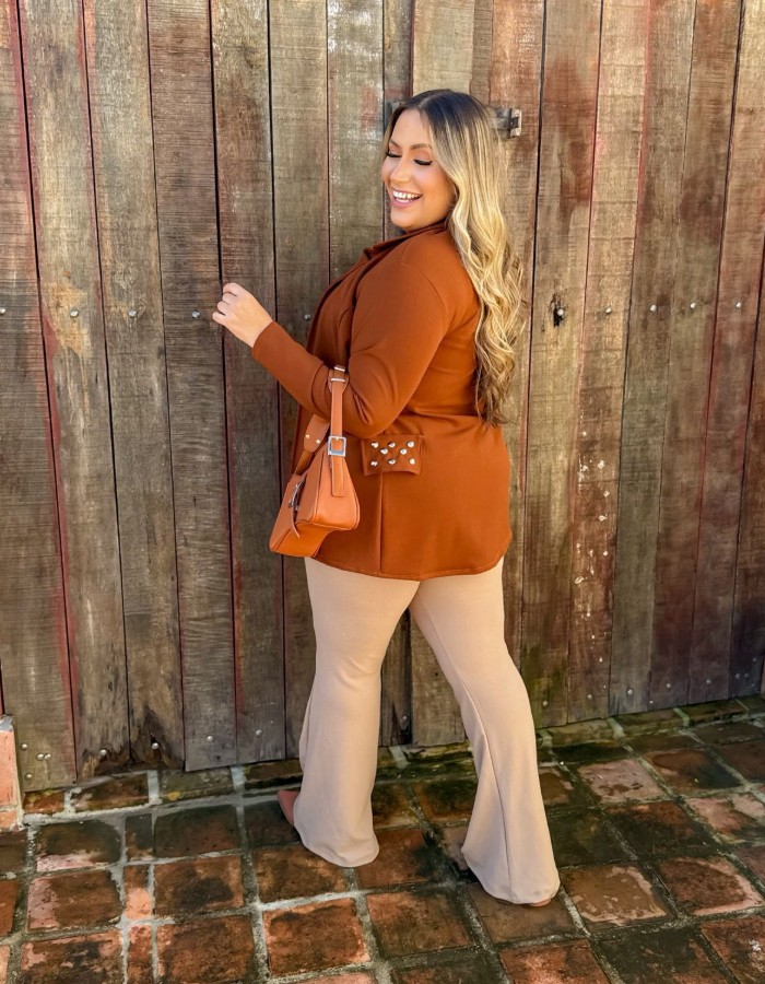 Blaser Mona c/ detalhe taxinhas 