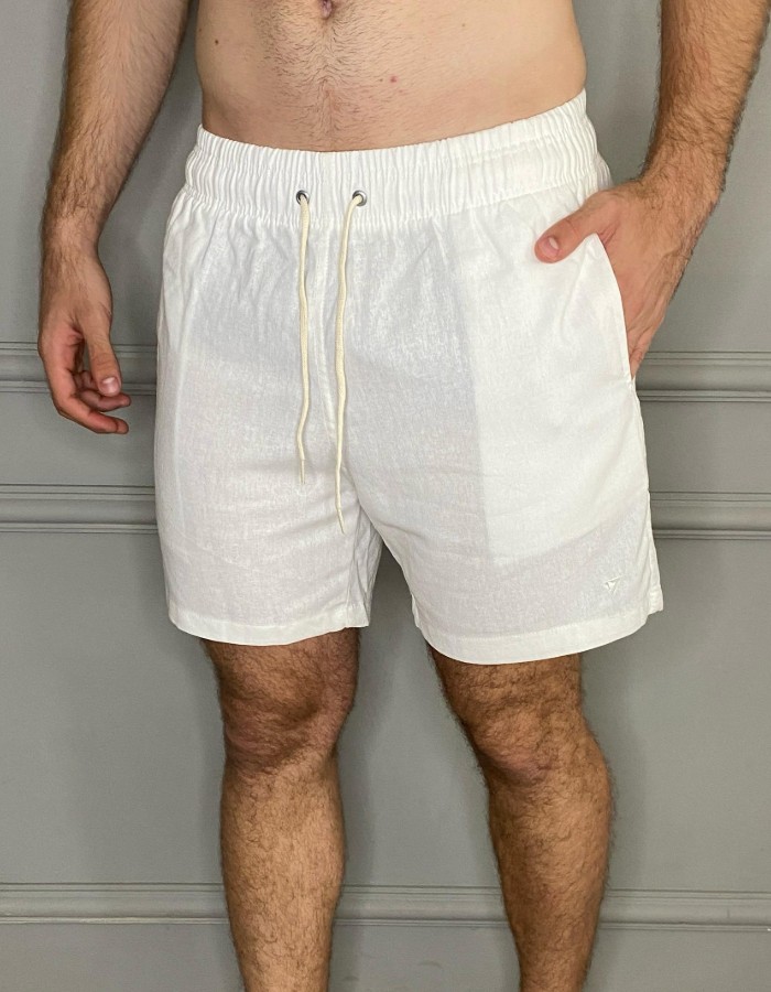 SHORT MAURICINHO LINHO COM BOLSO TRASEIRO EMBUTIDO