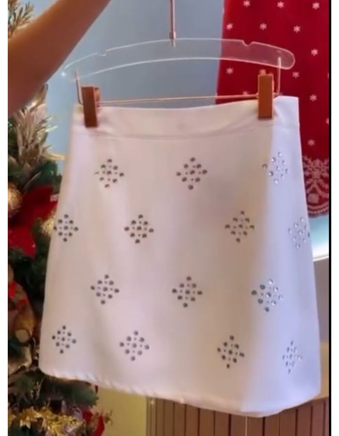 SAIA ALFAIATARIA COM ESTRASS