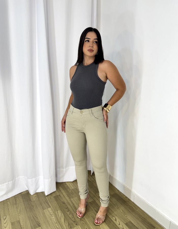 CALÇA BEGE CLARA