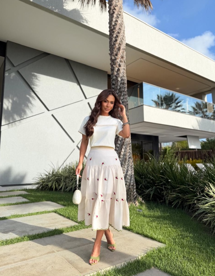 CONJUNTO TEE E SAIA MIDI