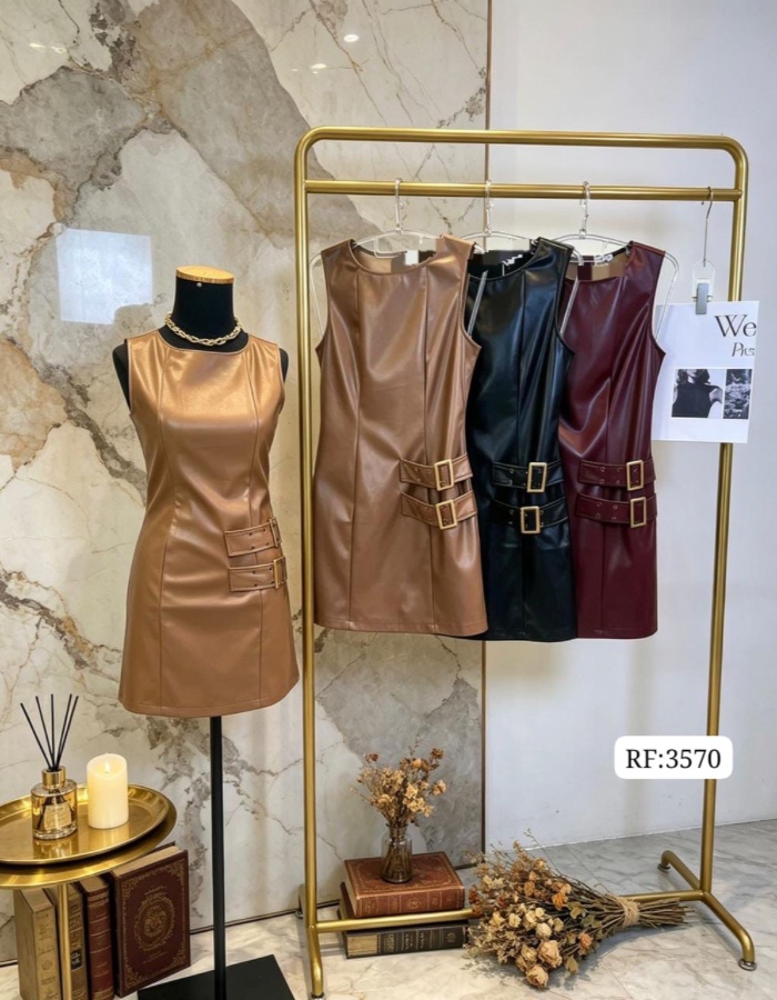 Vestido de couro 